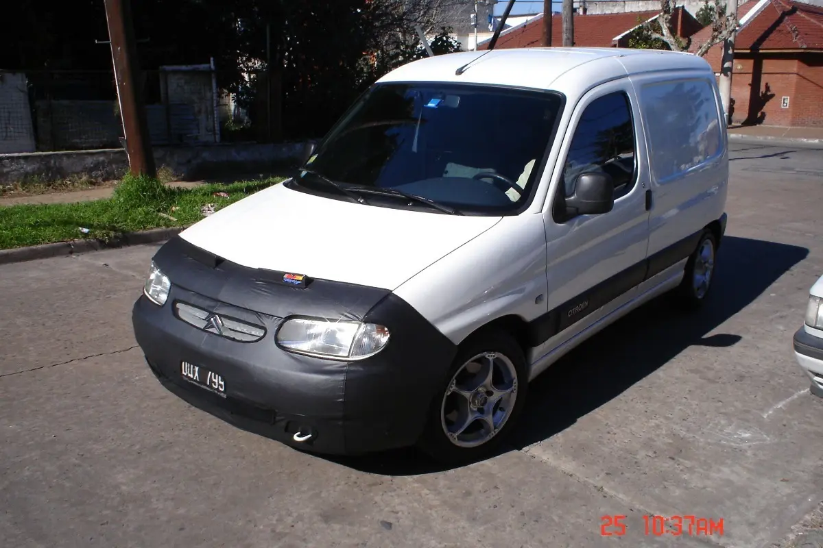 Cubre Capot Citroën Berlingo
